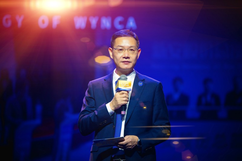 12吳嚴明董事長作報告.jpg